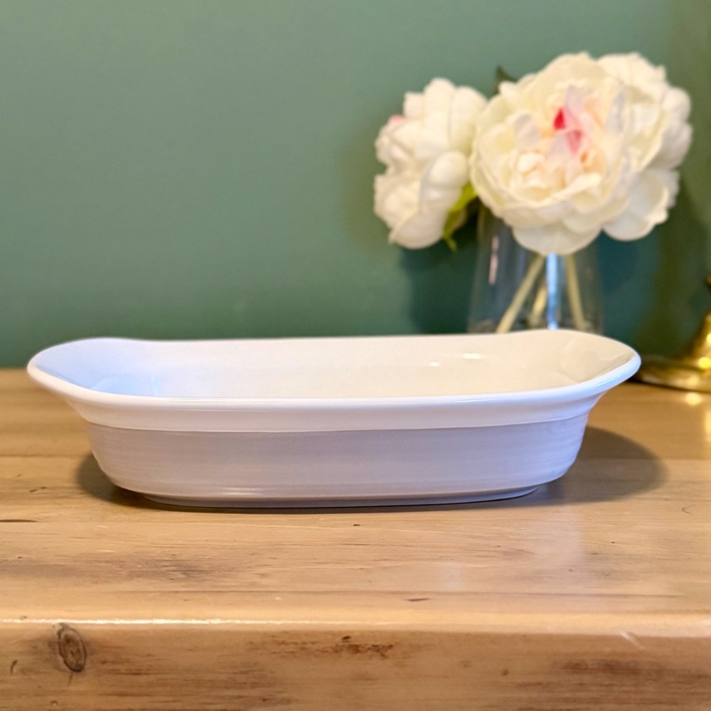 CorningWare Etch White Stoneware Baking Dish 27 oz Small Casserole Serving Dish